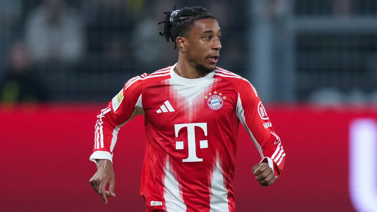 كواليس تعثر صفقات برينتفورد لضم مايكل أوليس وإيبيريتشي إيزي وميخائيلو مودريك بقرار إداري